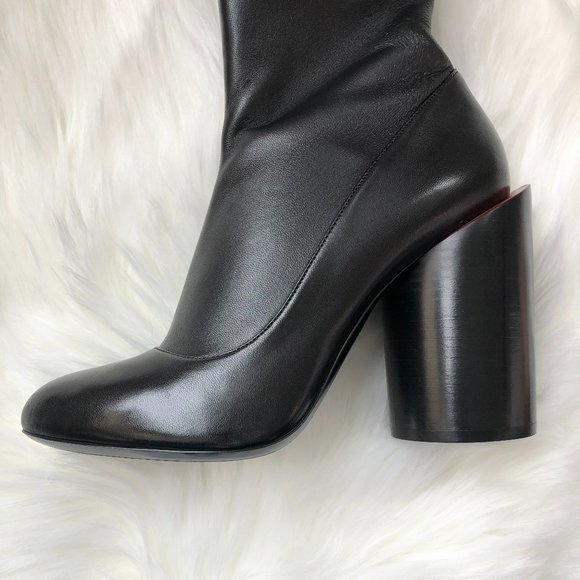 Givenchy Black Stretch Leather Runway Boots Size 38 - Picture 11 of 16